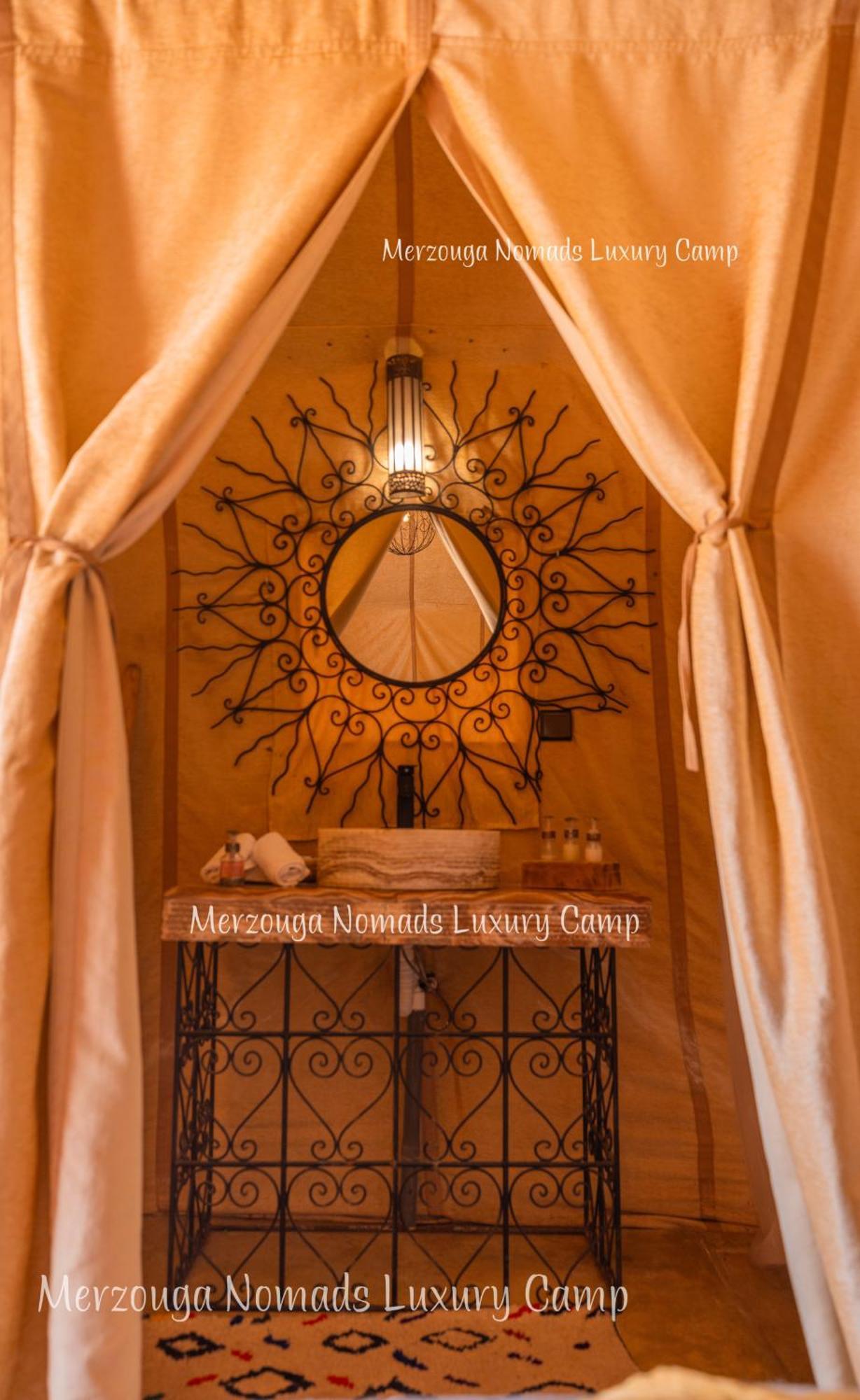 Merzouga Nomads Luxury Camp Buitenkant foto