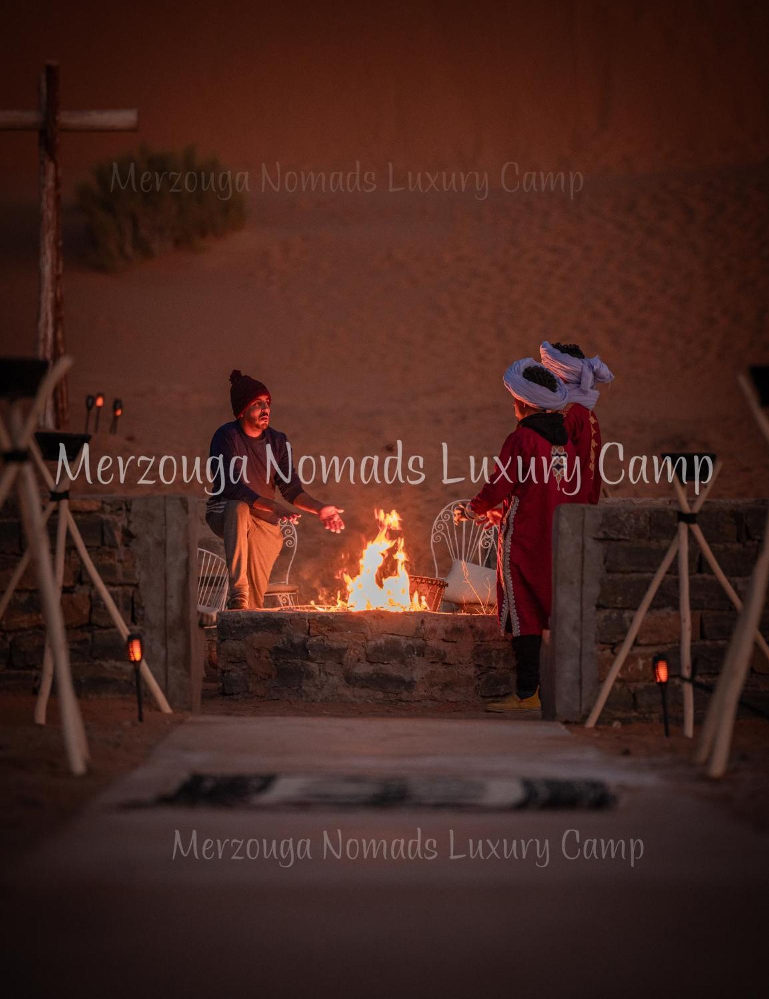Merzouga Nomads Luxury Camp Buitenkant foto