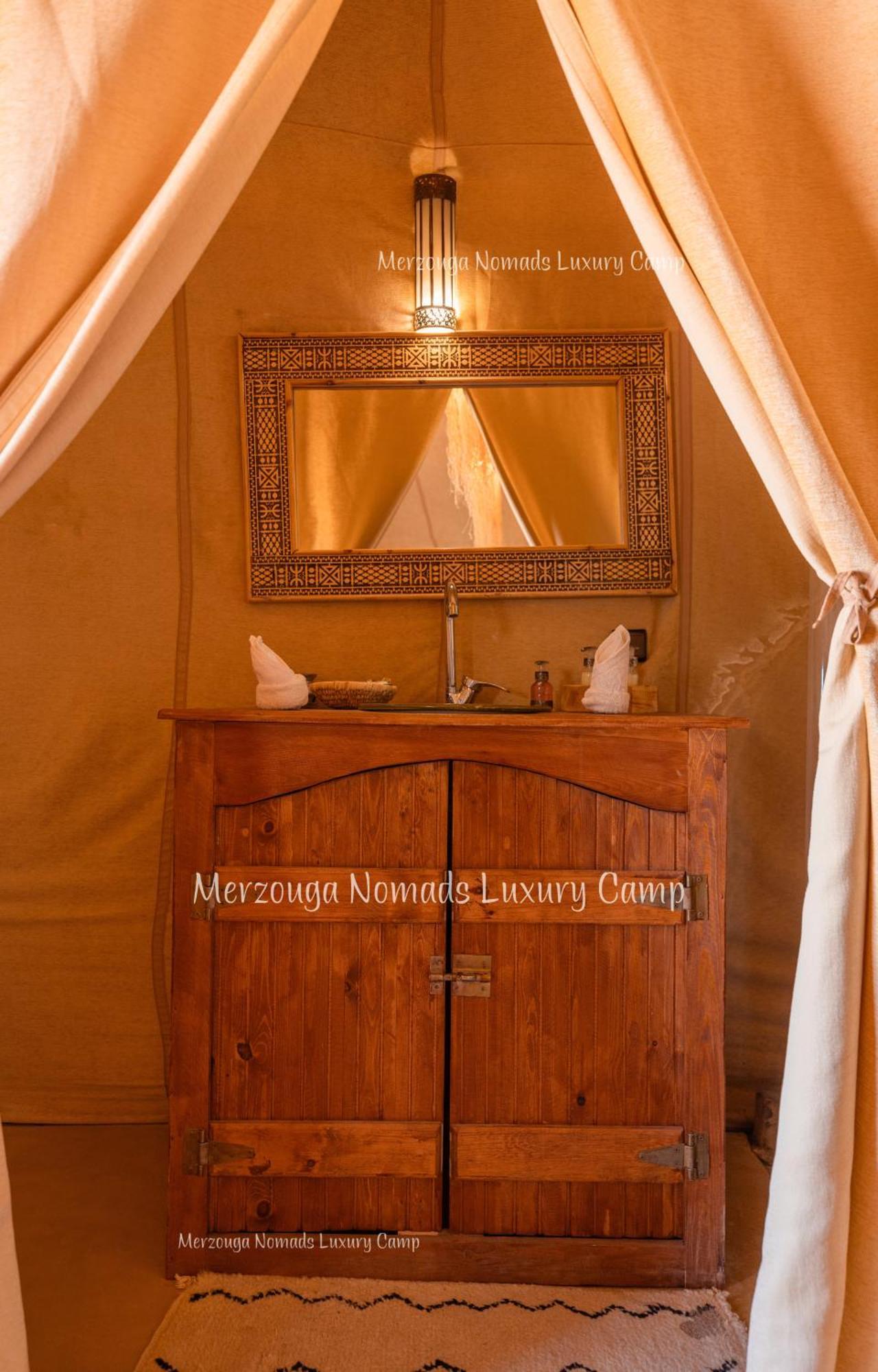 Merzouga Nomads Luxury Camp Buitenkant foto