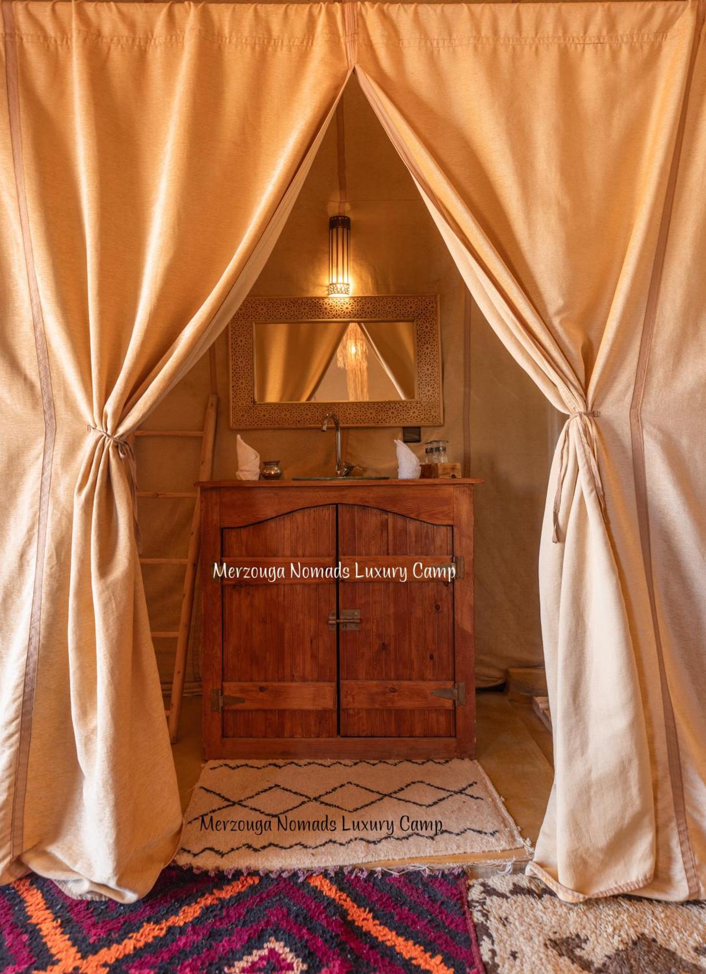Merzouga Nomads Luxury Camp Buitenkant foto