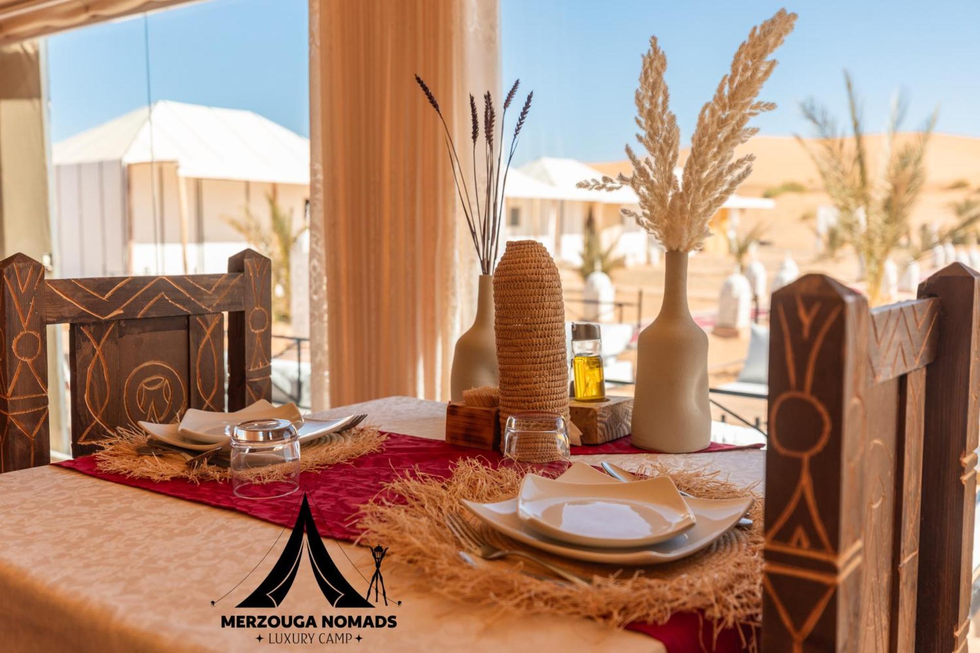 Merzouga Nomads Luxury Camp Buitenkant foto